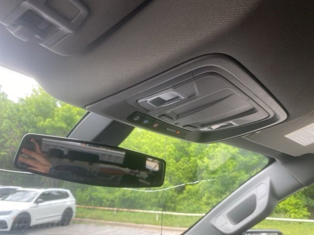 Used 2021 Chevrolet Silverado 1500 RST w/ Z71 Off-Road Package image 31