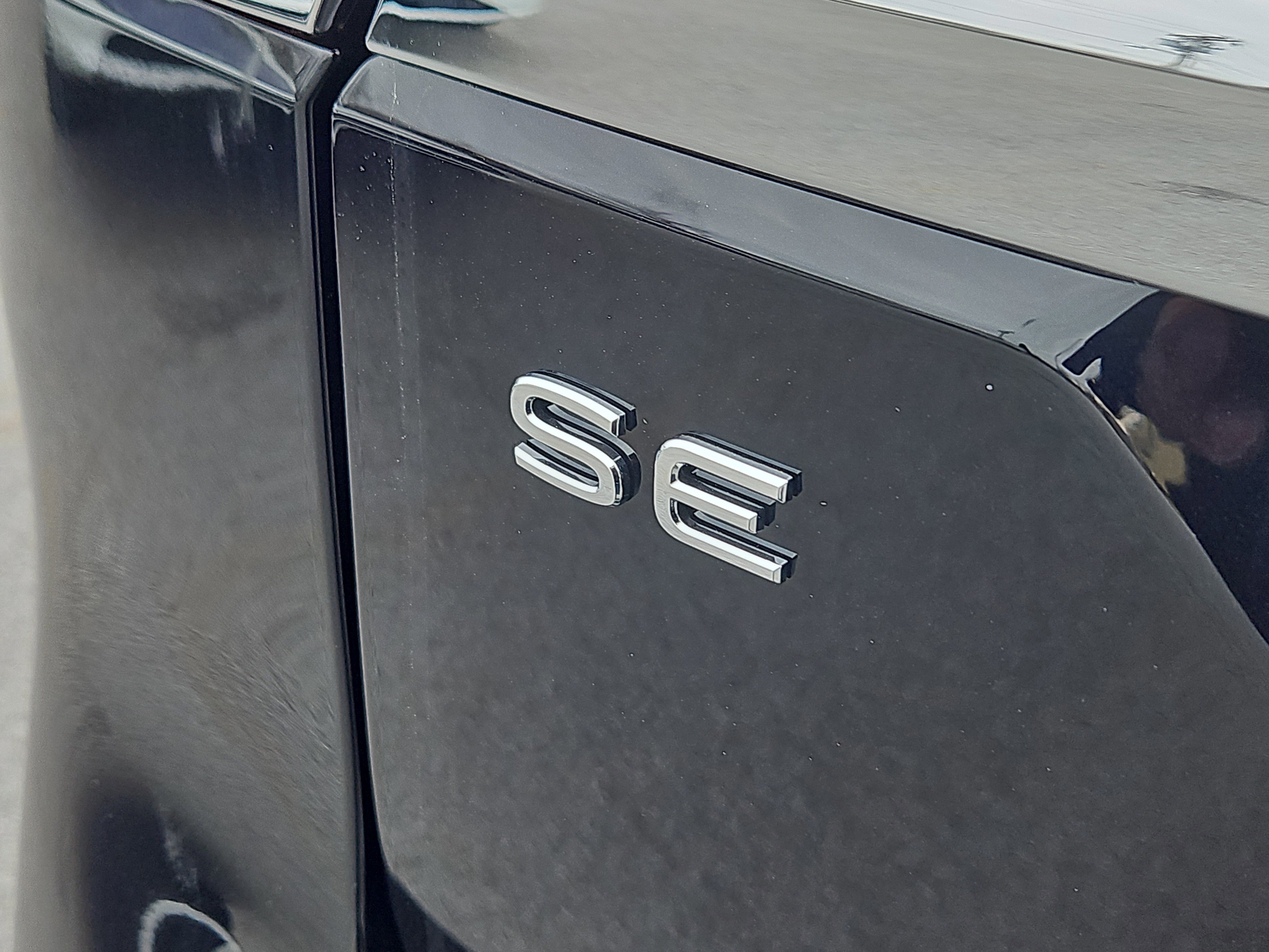 New 2026 Volkswagen Atlas SE image 4