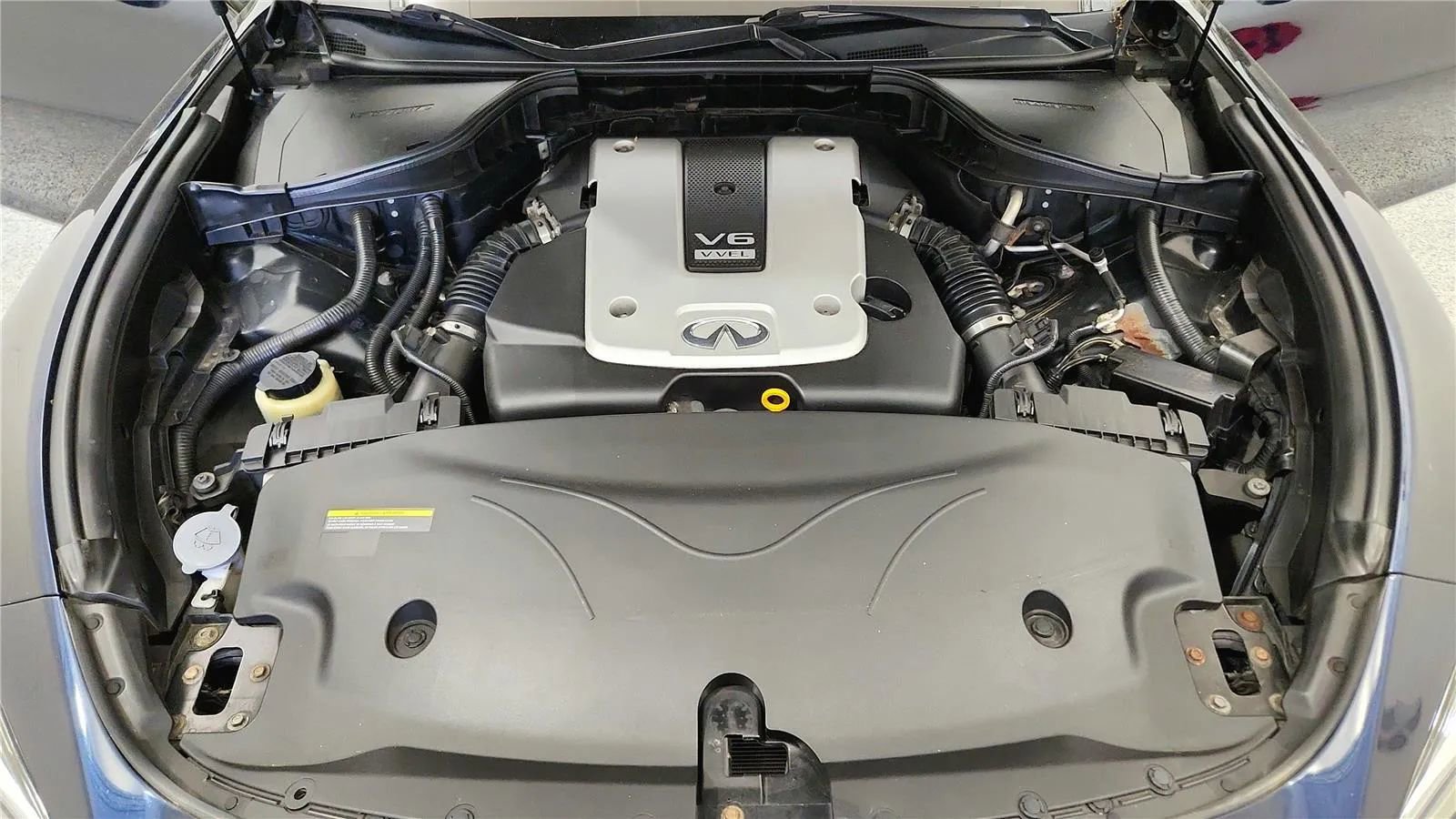 Used 2016 INFINITI Q70 L 3.7 AWD/4WD image 20