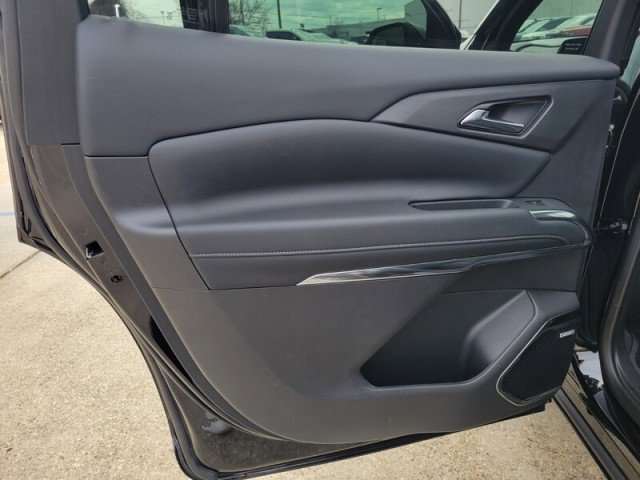 Used 2025 Chevrolet Traverse High Country w/ LPO, Floor Liner Package image 33