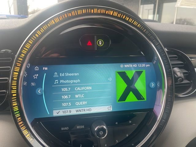 Used 2024 MINI Cooper SE image 15