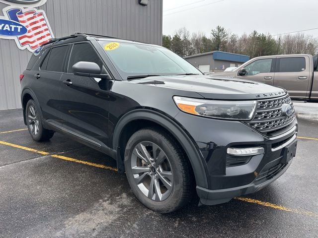 Used 2021 Ford Explorer XLT w/ XLT Sport Appearance Package image 8