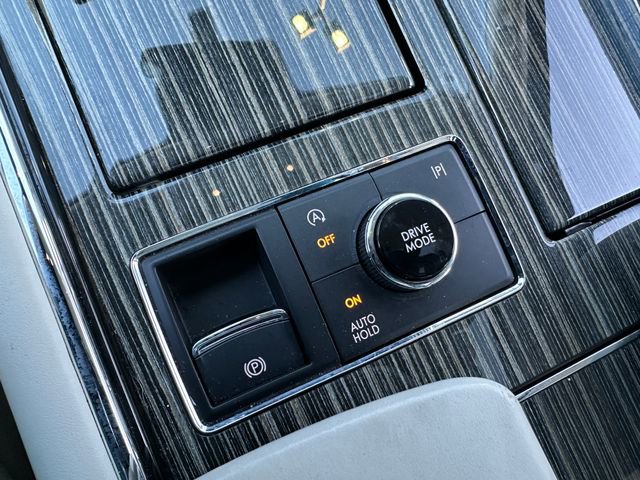 Used 2023 Lincoln Navigator Black Label image 38