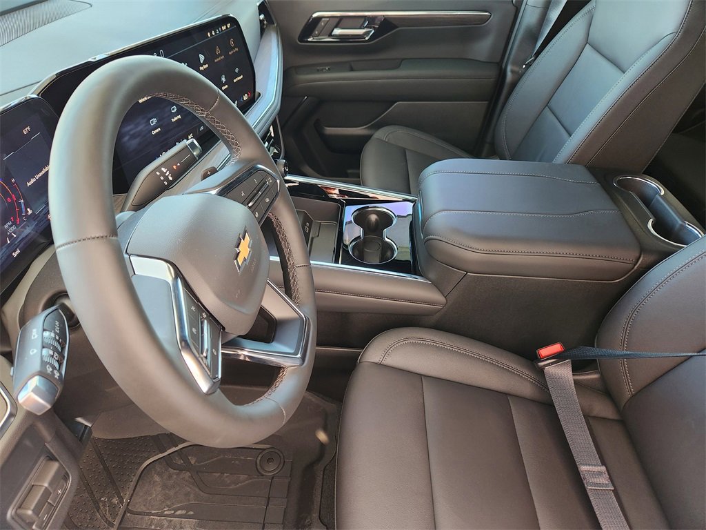 New 2026 Chevrolet Suburban LT w/ Comfort Package image 10