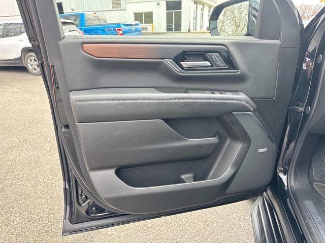 Certified 2025 GMC Yukon Denali AWD/4WD image 27