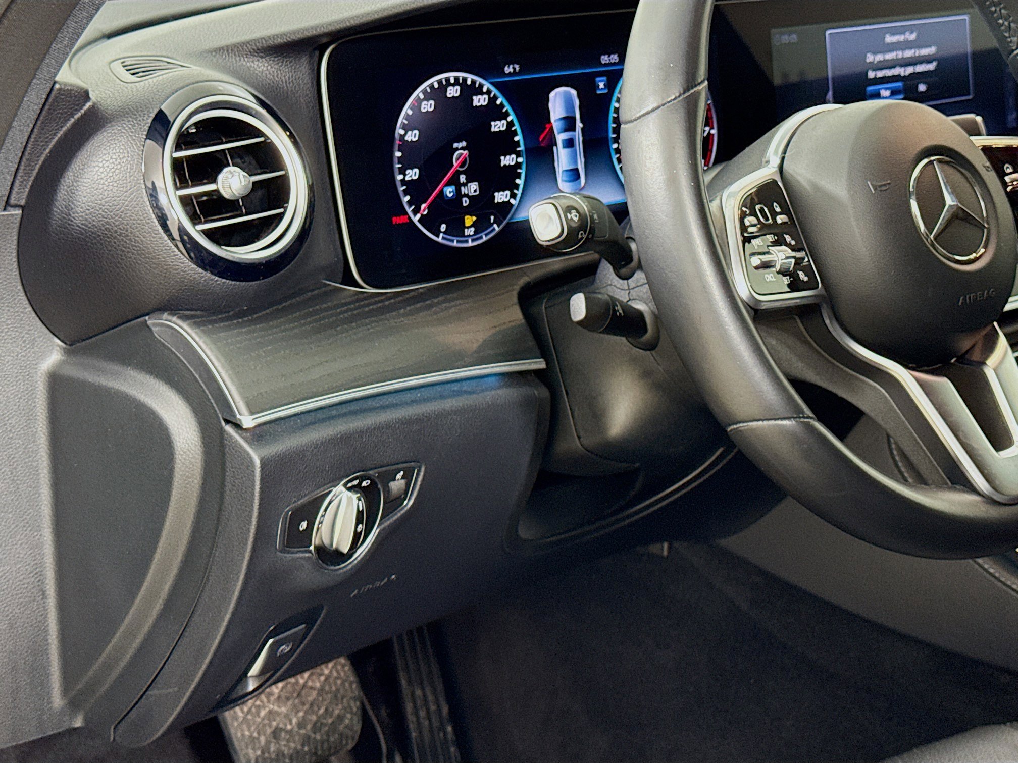 Used 2020 Mercedes-Benz E 450 4MATIC Sedan w/ Parking Assistance Package image 10