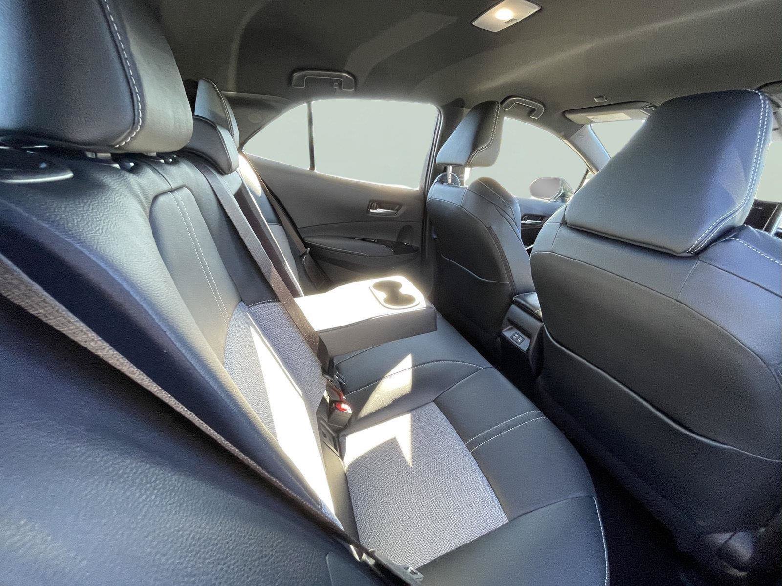 Used 2026 Toyota Corolla XSE FWD image 25