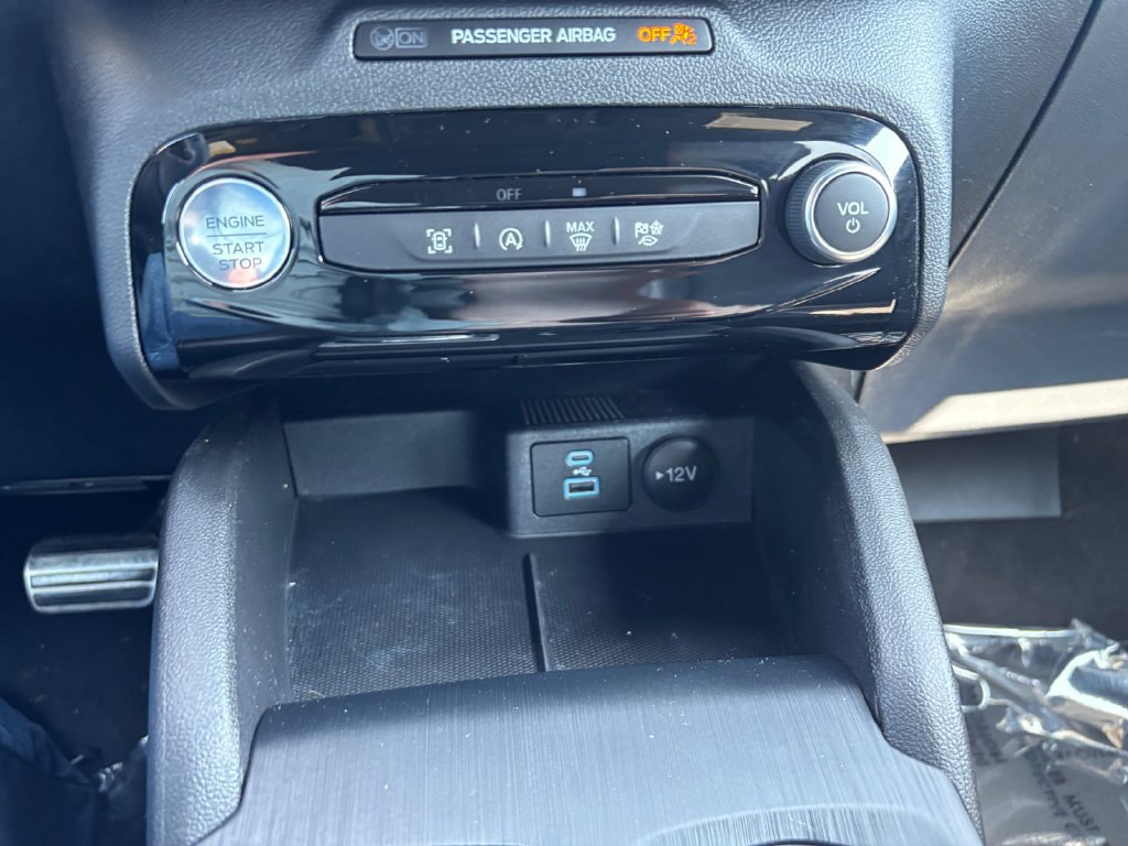 Used 2023 Ford Escape ST-Line w/ Tech Pack #1 FWD image 33