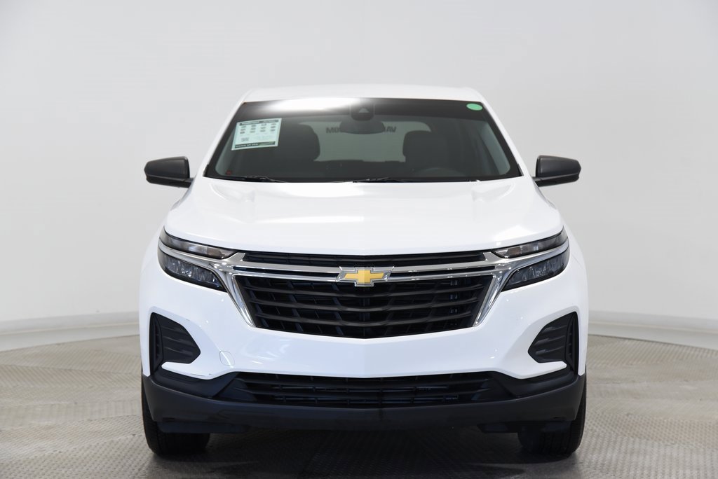 Used 2024 Chevrolet Equinox LS w/ LS Convenience Package image 8