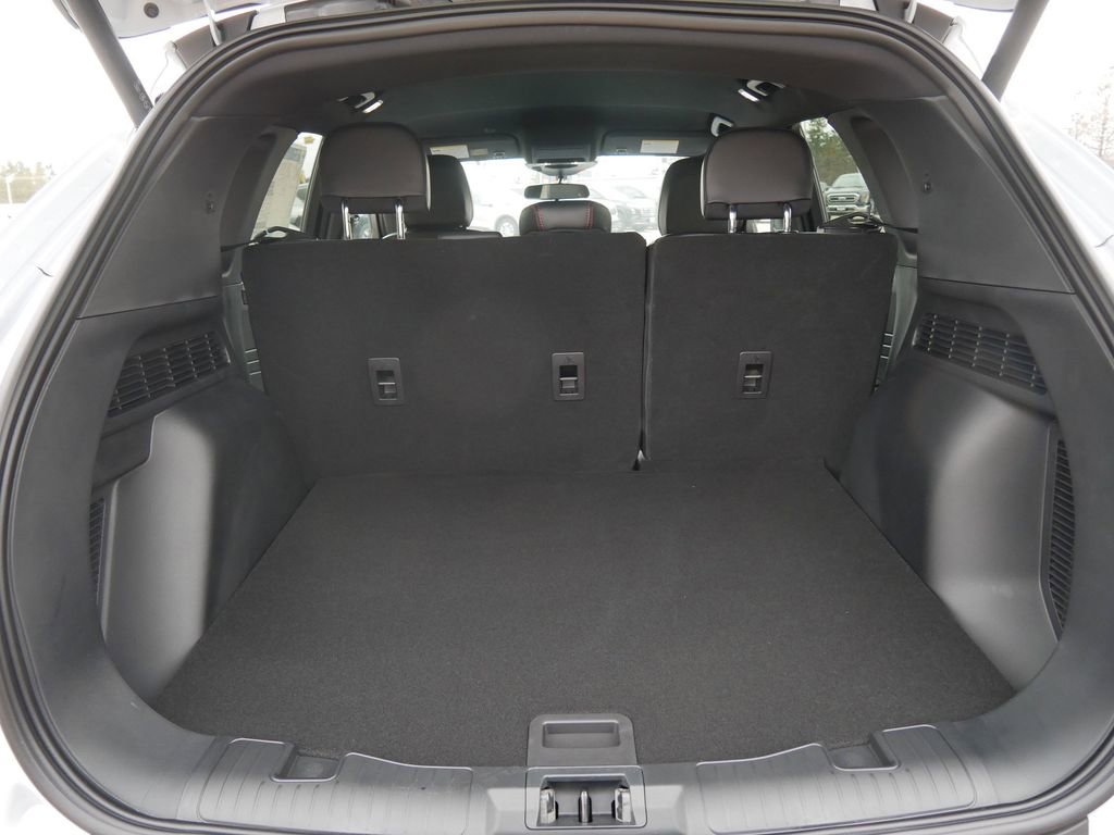 New 2026 Ford Escape ST-Line w/ Tech Pack #1 AWD/4WD image 12