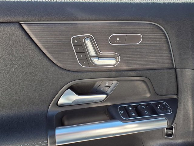 New 2026 Mercedes-Benz GLA 250 image 12