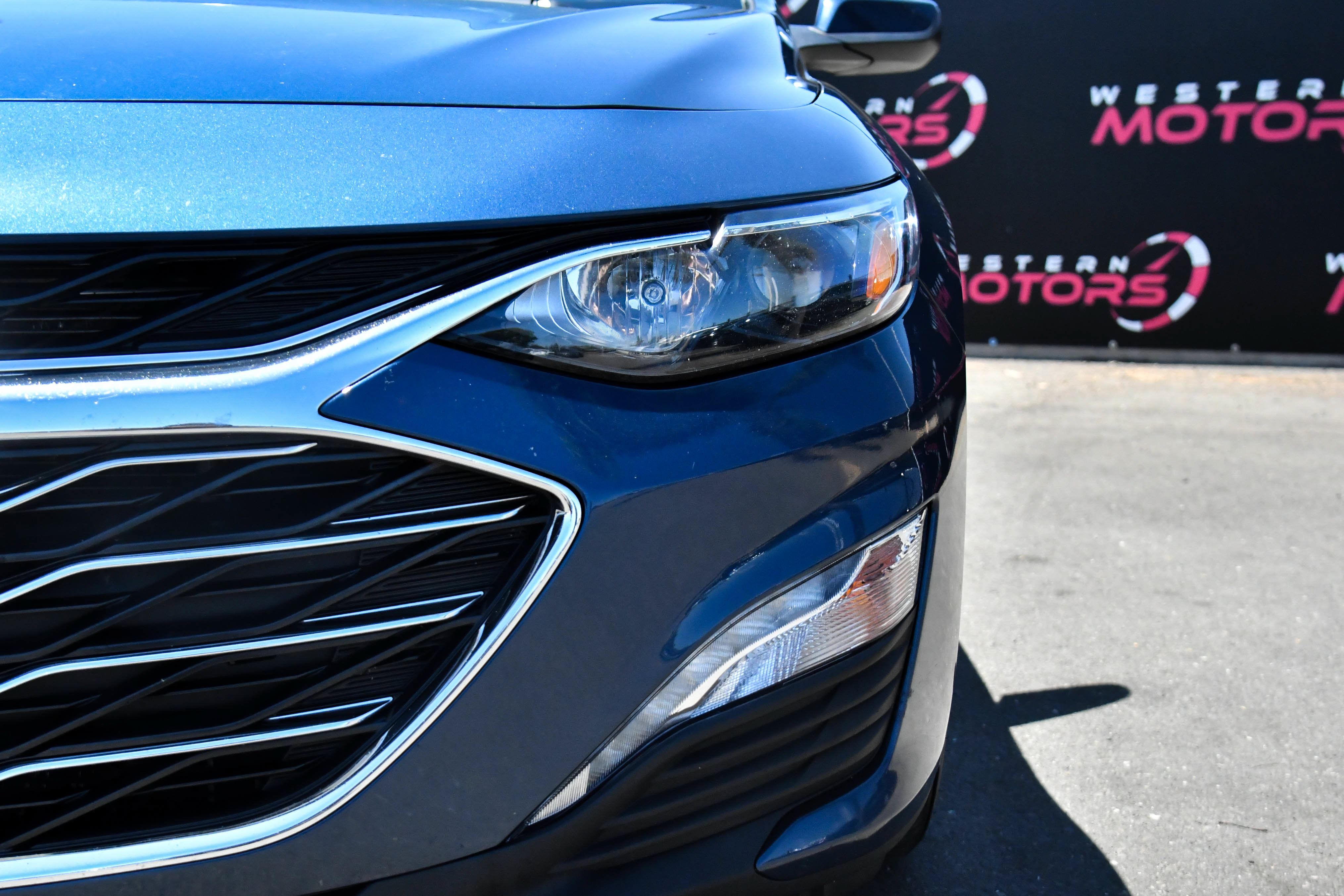 Used 2020 Chevrolet Malibu LT FWD image 11