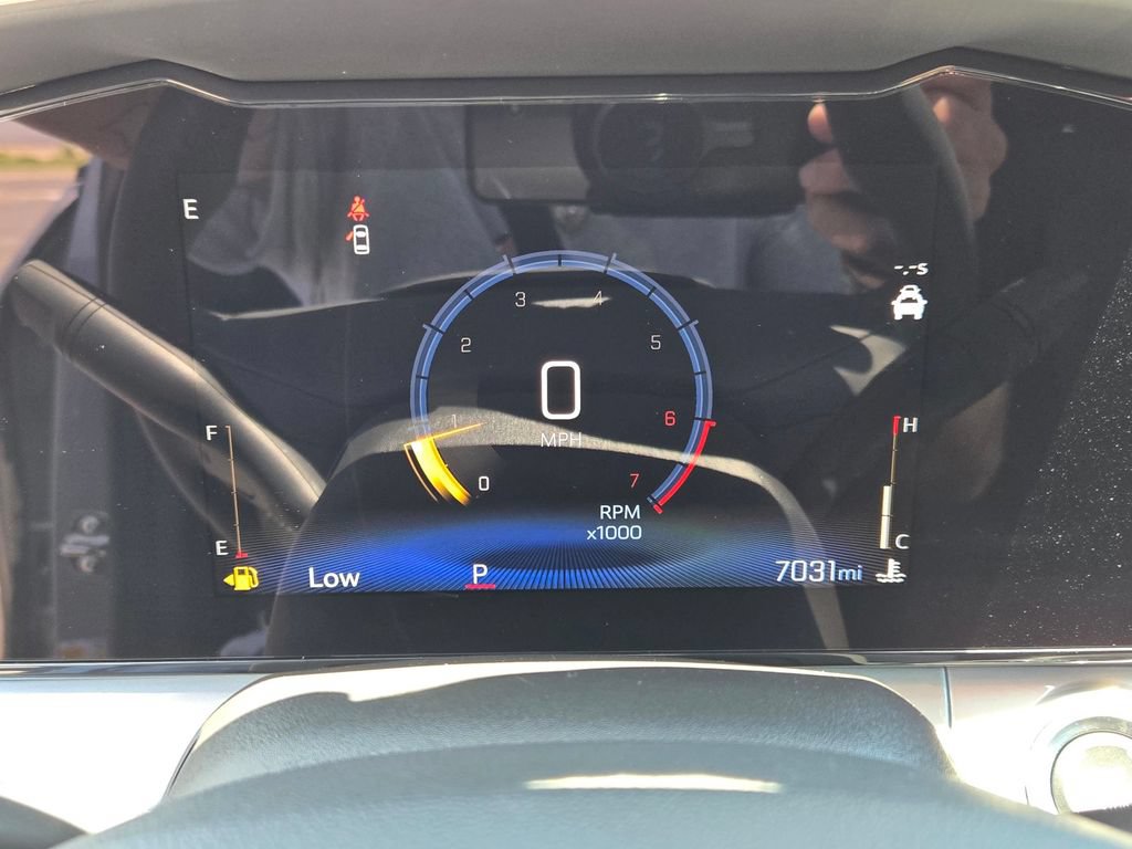 Used 2026 Chevrolet Trax LT w/ LT Convenience Package FWD image 25