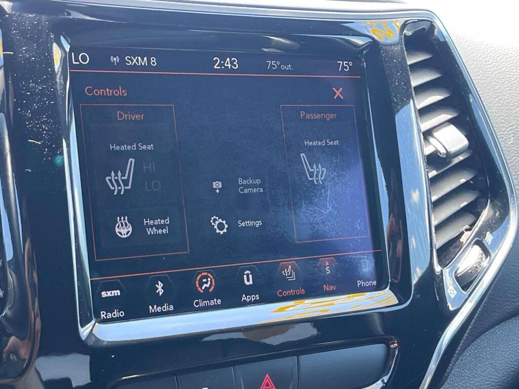 Used 2019 Jeep Cherokee High Altitude AWD/4WD image 24