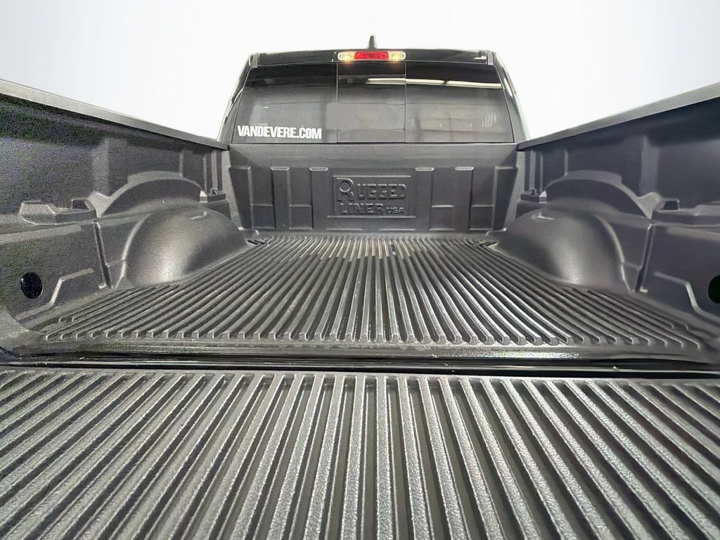 Used 2023 RAM 1500 Laramie AWD/4WD image 28
