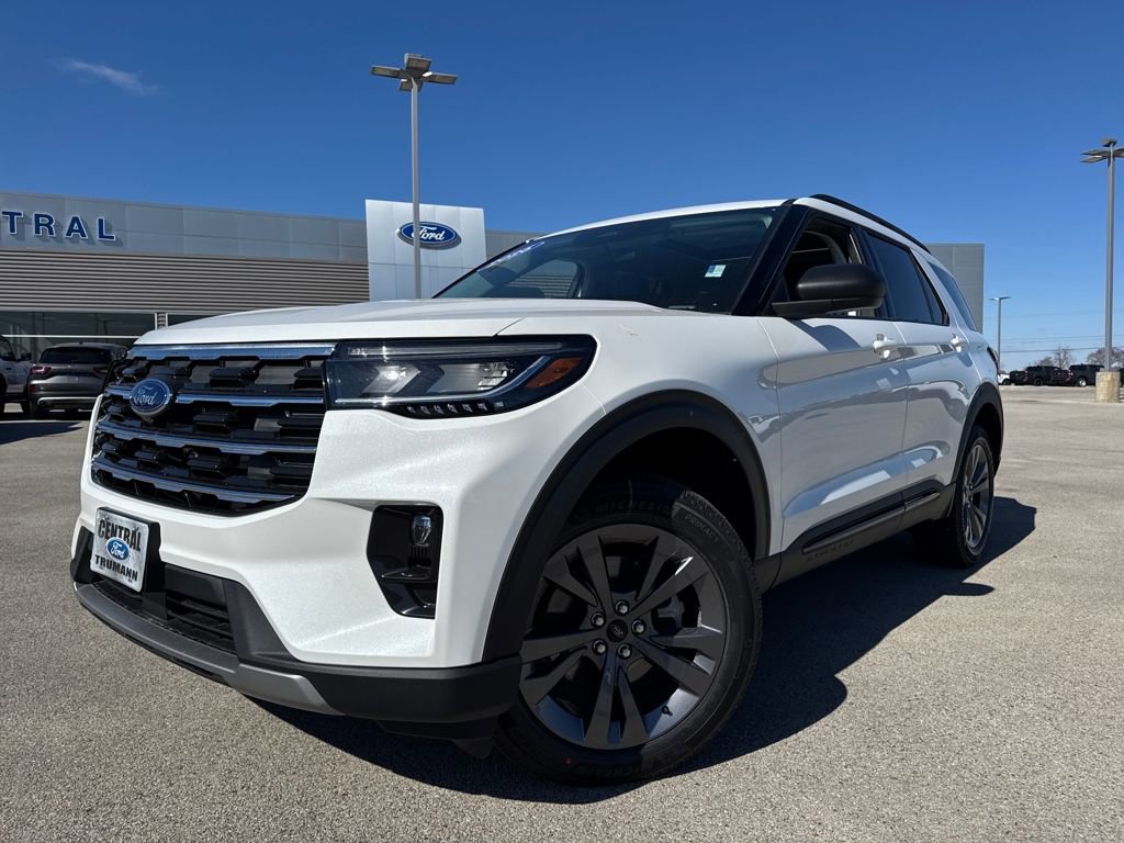 New 2026 Ford Explorer Active w/ Active Comfort Package AWD/4WD image 1