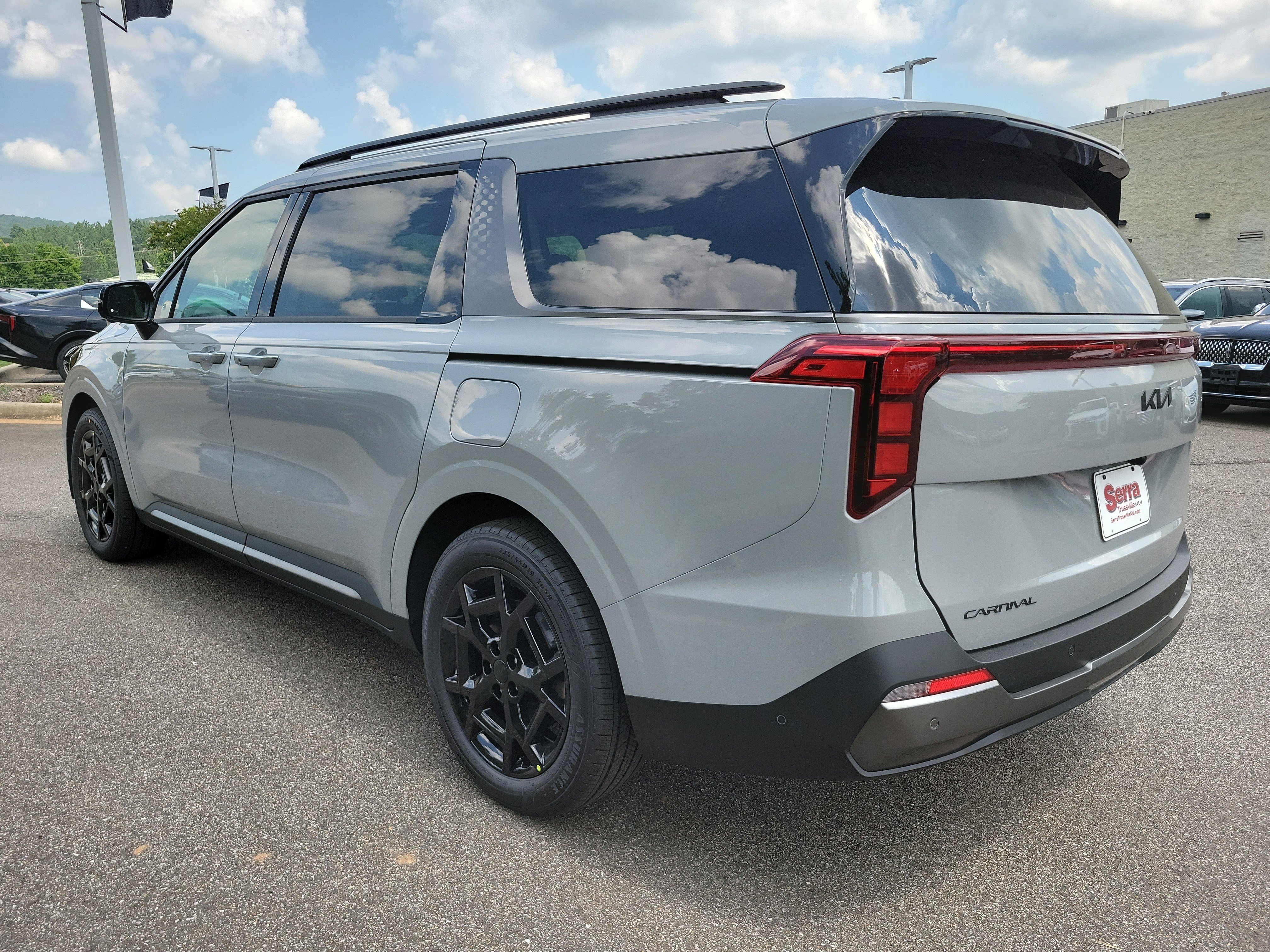 New 2026 Kia Carnival SX image 24