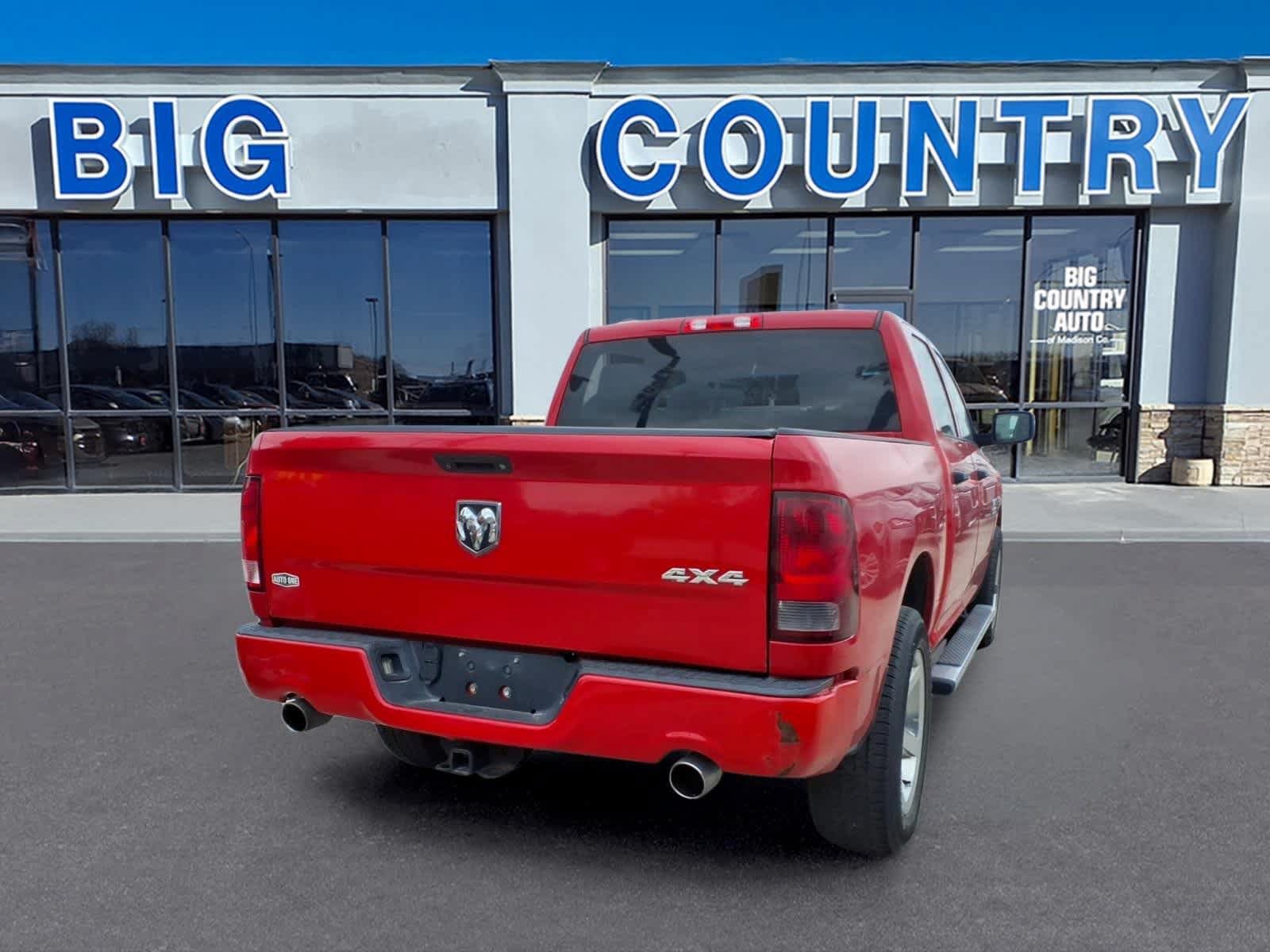 Used 2016 RAM 1500 Express w/ Popular Equipment Group AWD/4WD image 4