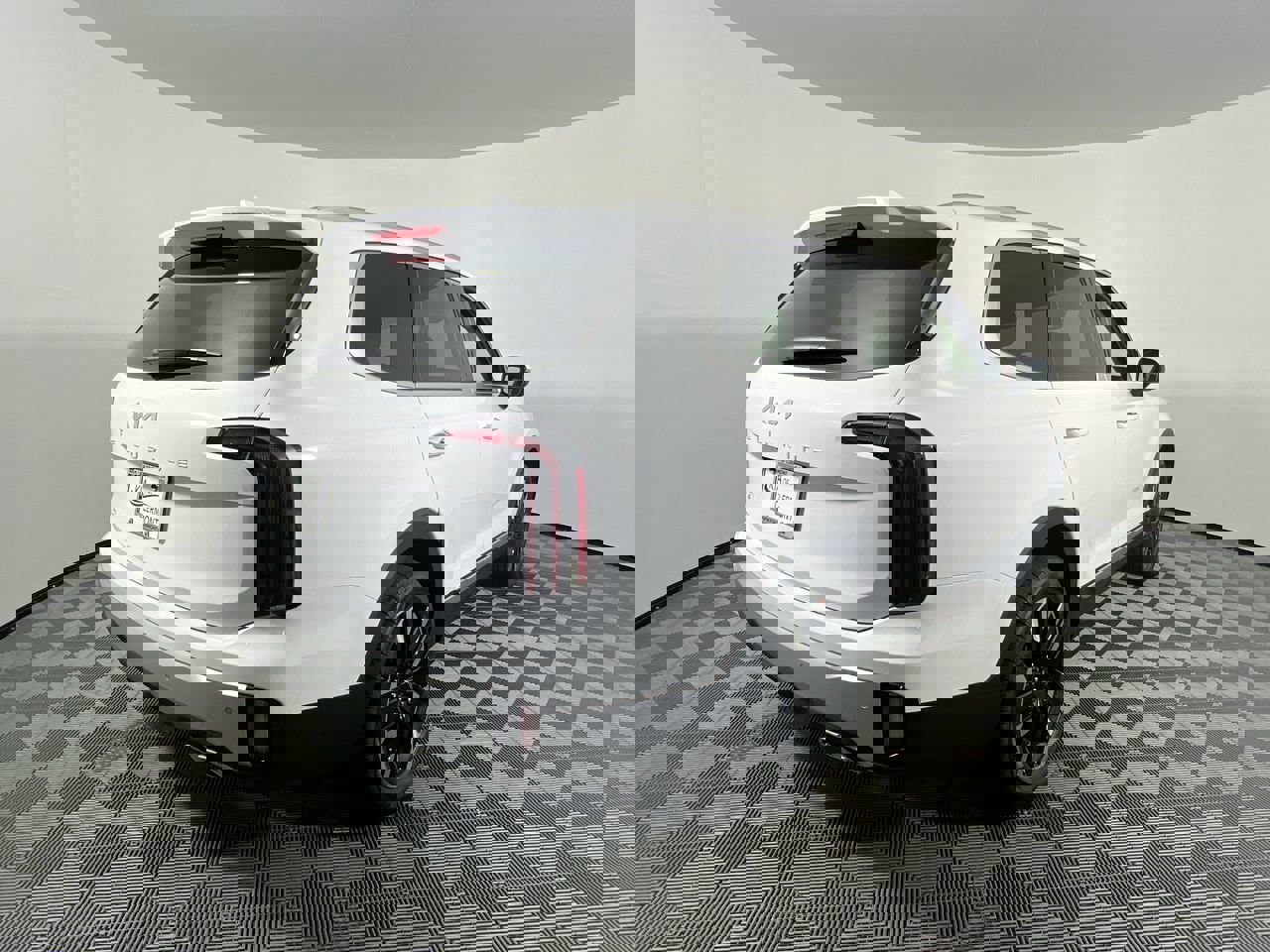 Certified 2024 Kia Telluride SX image 3