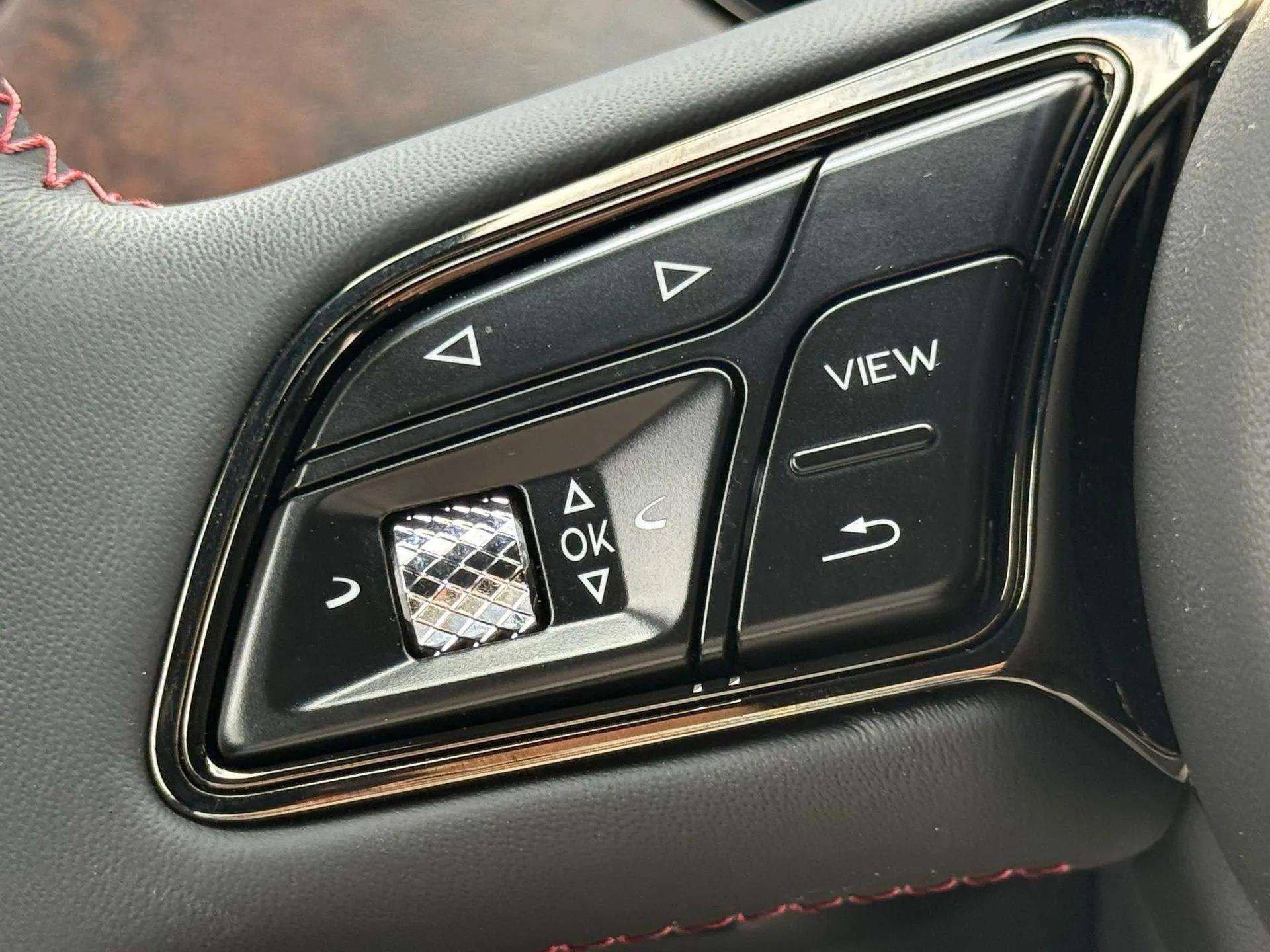 Certified 2025 Bentley Continental GT Mulliner image 34