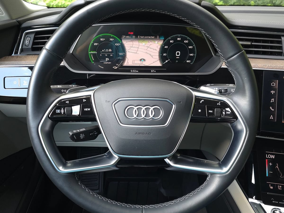 Used 2024 Audi Q8 e-tron Prestige w/ Prestige Package AWD/4WD image 30