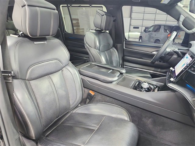 Used 2024 Jeep Grand Wagoneer Series II w/ Quick Order Packagew 28T image 47