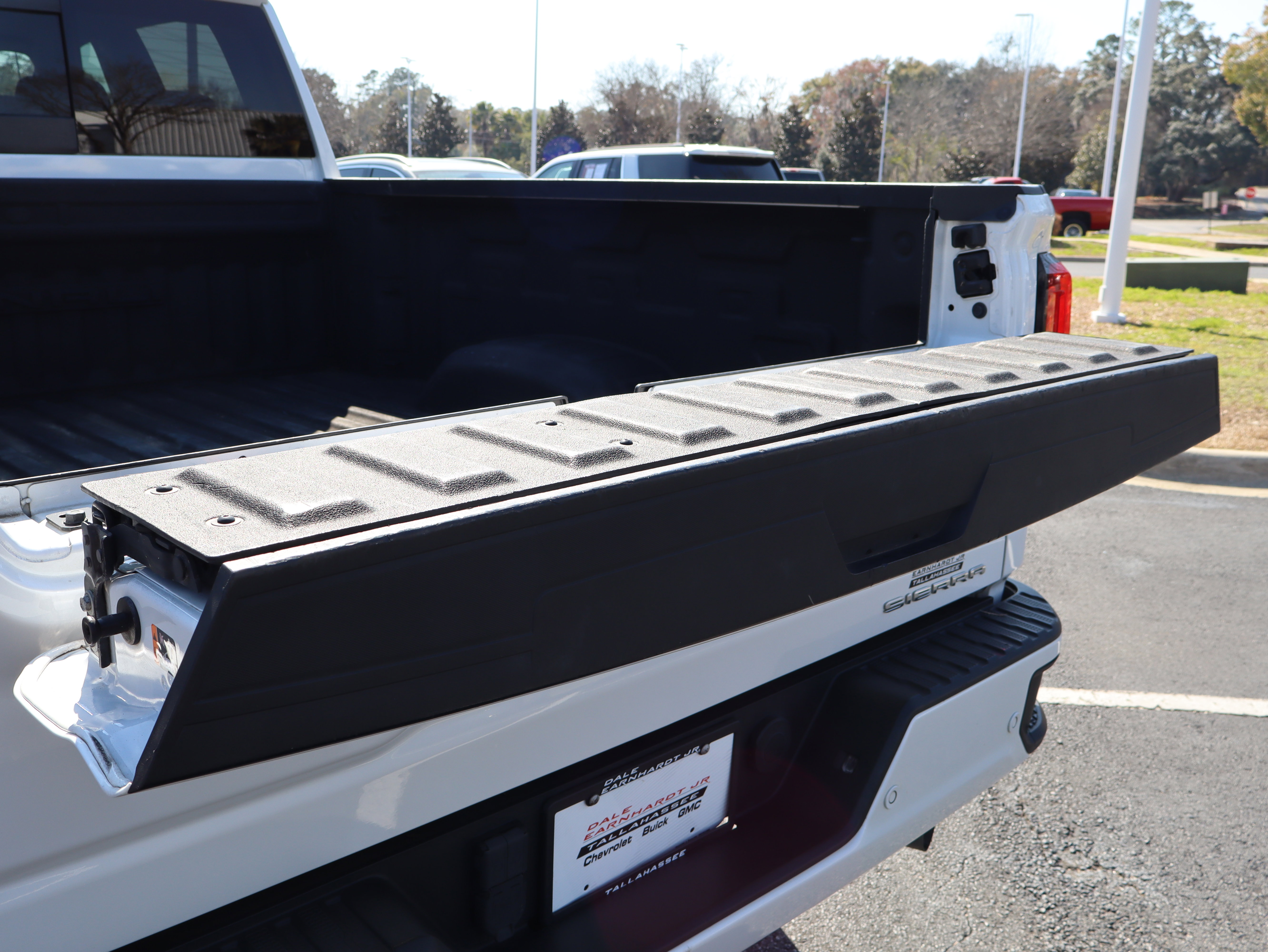 Used 2021 GMC Sierra 2500 Denali w/ Denali Ultimate Package image 39