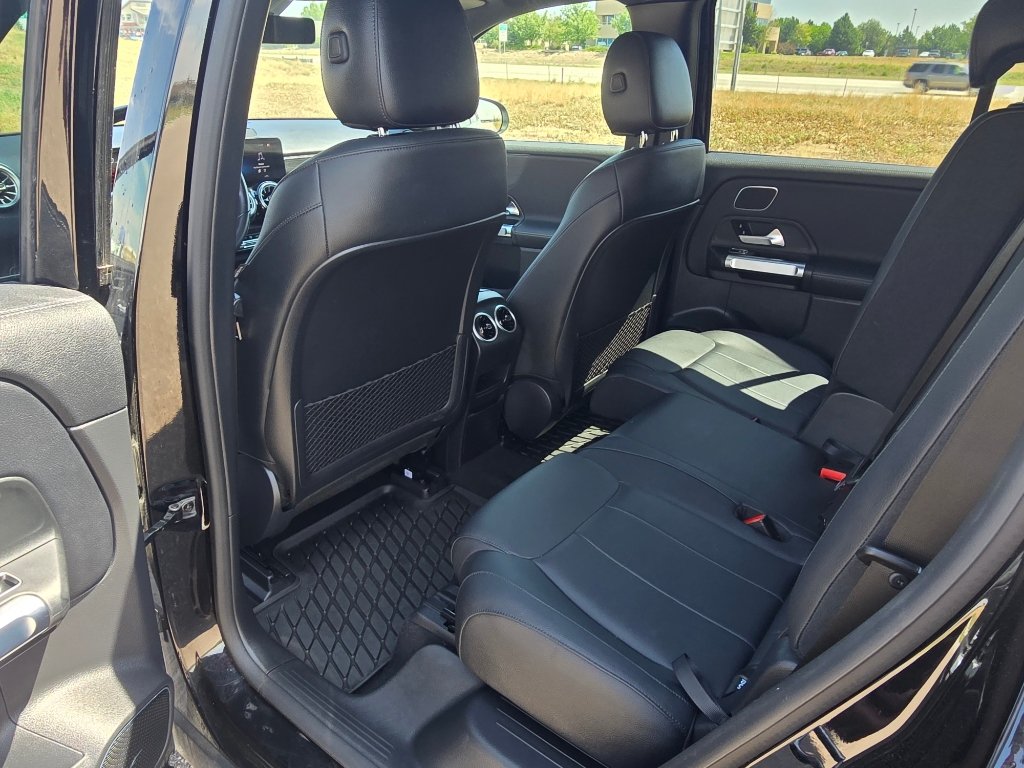 Used 2023 Mercedes-Benz EQB 350 4MATIC SUV w/ Pinnacle Package image 17