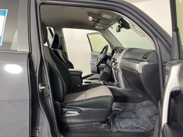 Used 2024 Toyota 4Runner SR5 RWD image 40