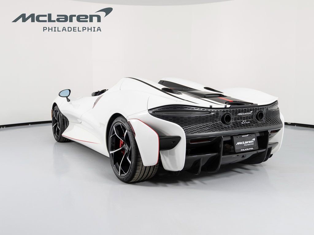 Used 2021 McLaren Elva image 7