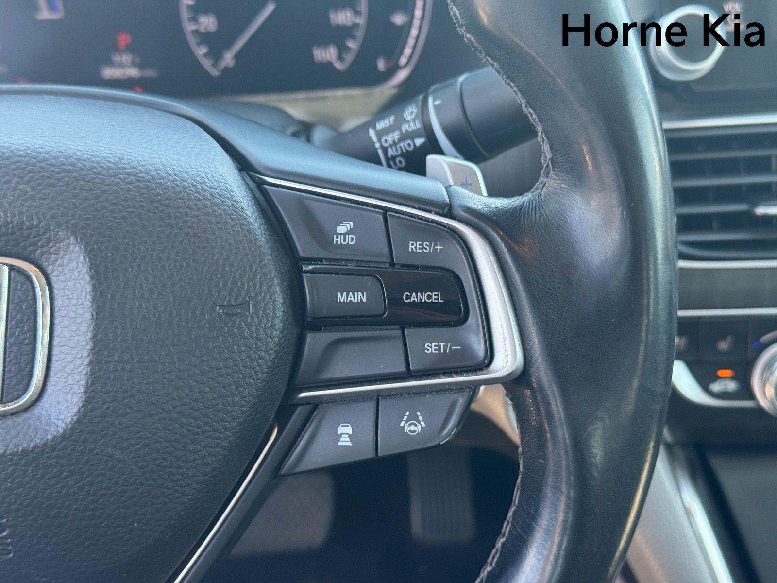 Used 2019 Honda Accord Touring image 19