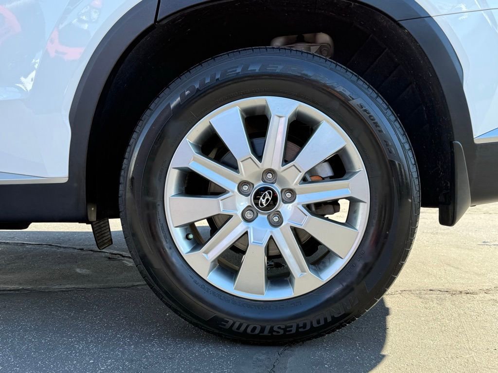 Used 2023 Hyundai Palisade SEL image 16