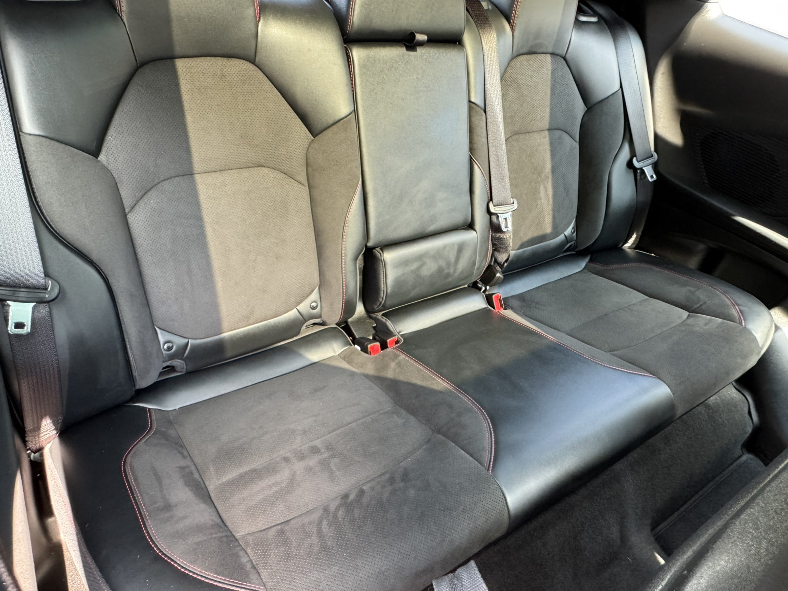 Used 2024 Dodge Charger Daytona Scat Pack w/ Plus Group AWD/4WD image 17