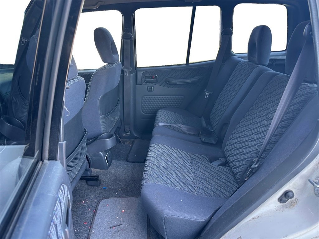 Used 2000 Toyota RAV4 2WD image 10