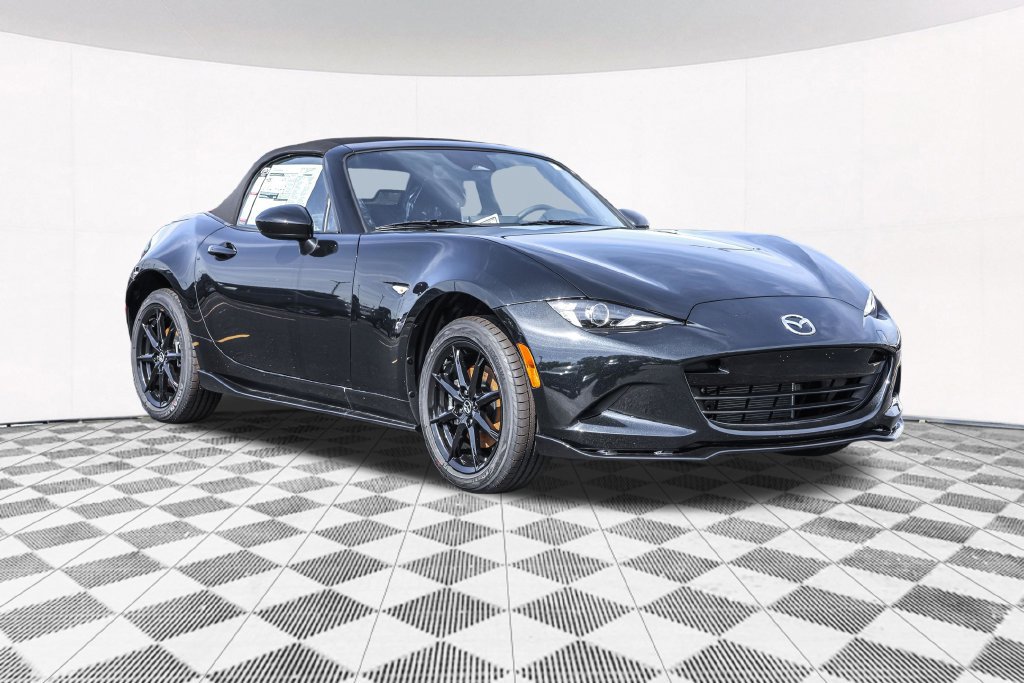 New 2026 MAZDA MX-5 Miata Sport w/ Appearance Package RWD image 11