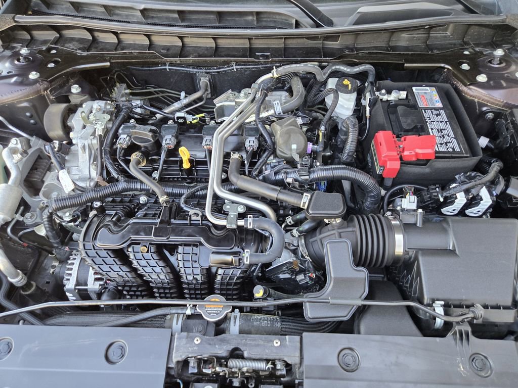 Used 2024 Nissan Altima 2.5 SV FWD image 20