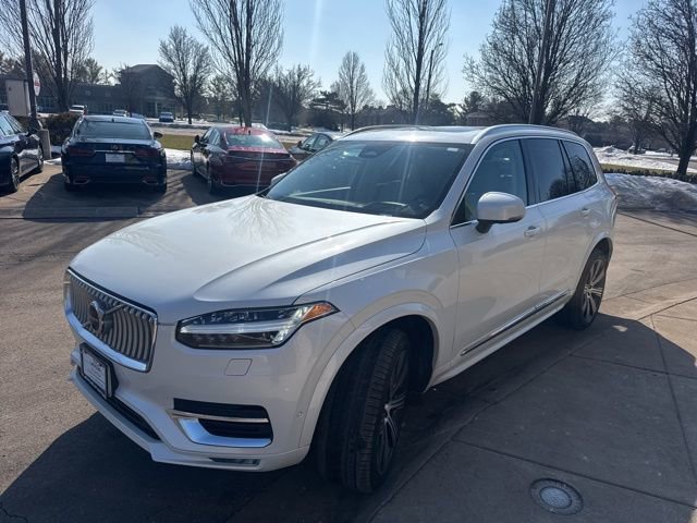 Used 2023 Volvo XC90 B6 Ultimate w/ Protection Package Premier image 7