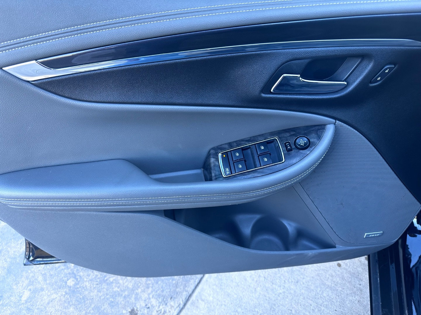 Used 2014 Chevrolet Impala LT image 22