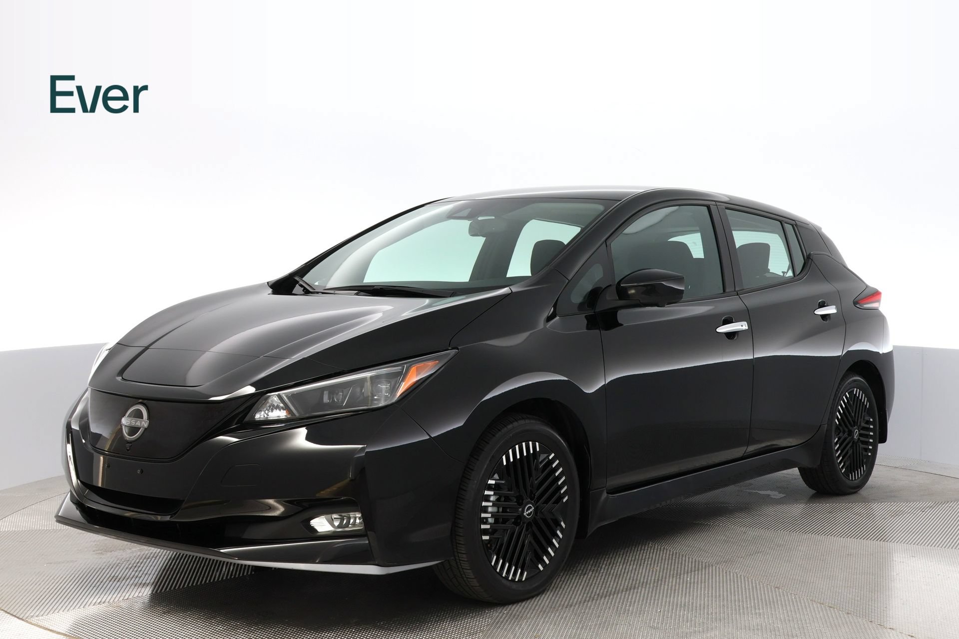 Used 2024 Nissan Leaf SV Plus FWD image 2