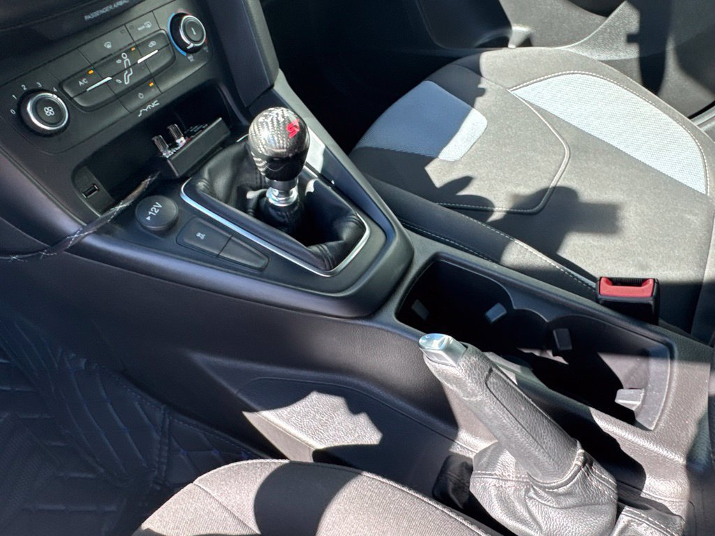 Used 2018 Ford Focus ST FWD image 22