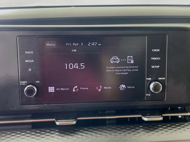 Used 2023 Kia Carnival LX image 15