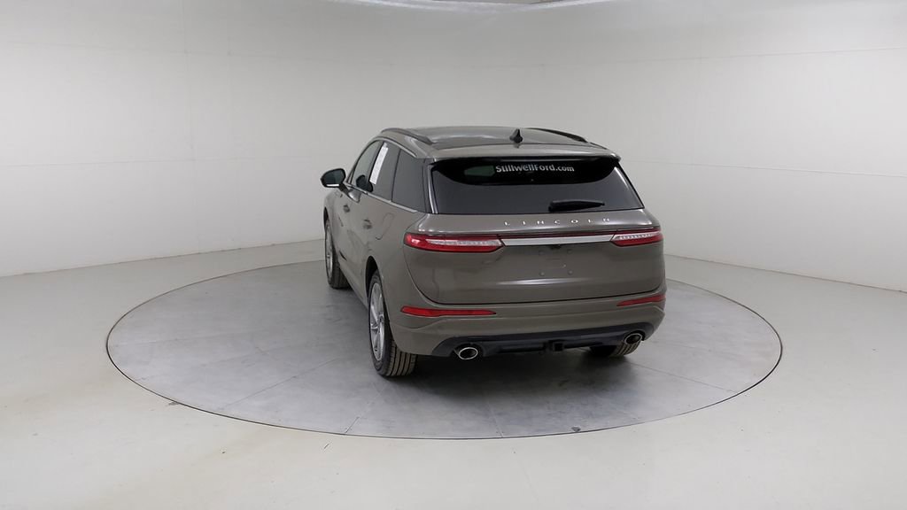 Used 2025 Lincoln Corsair Grand Touring w/ Towing Package image 16