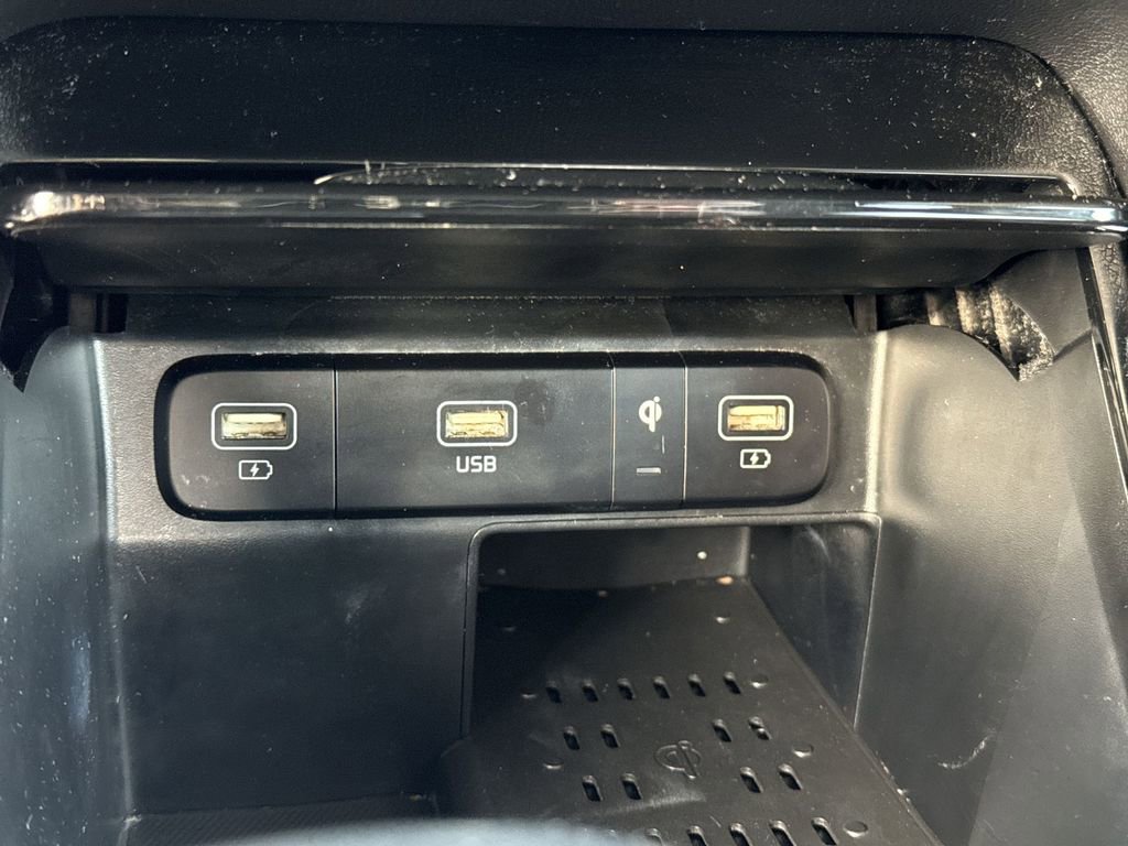 Used 2021 Kia Sorento SX image 39