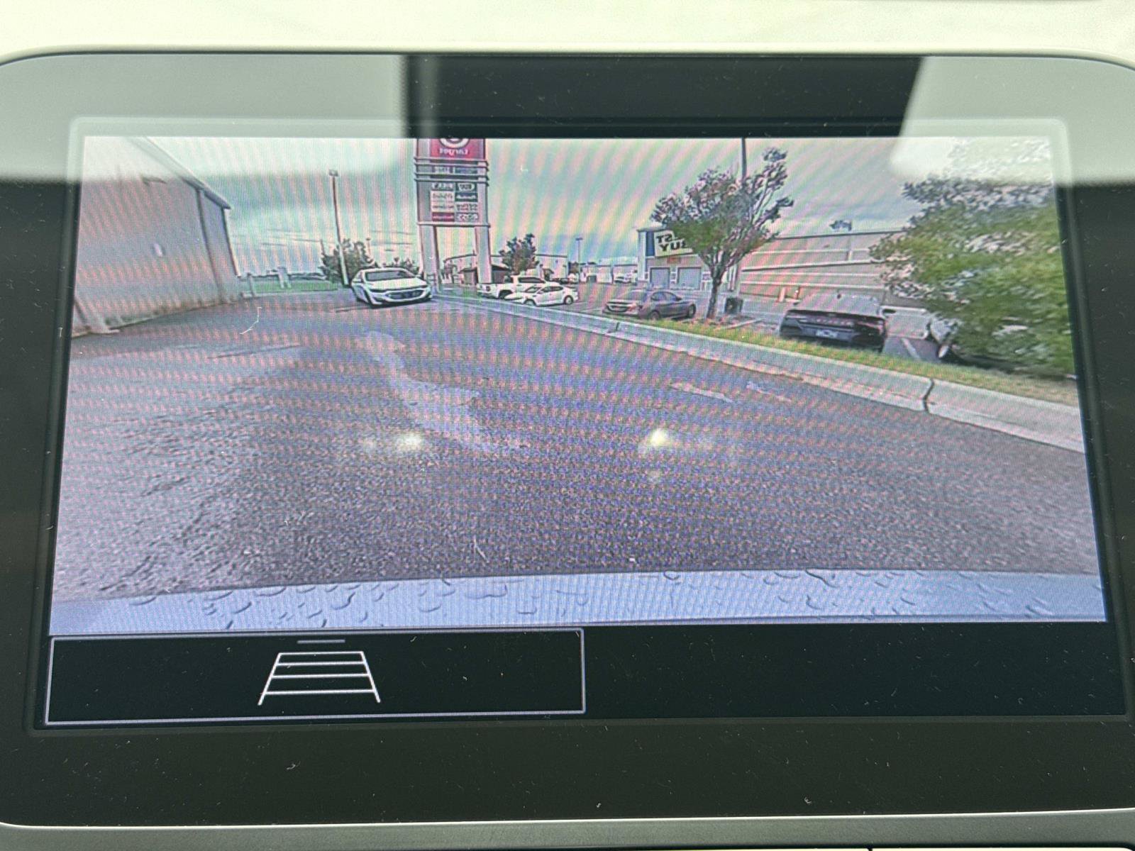 Used 2025 Chevrolet Malibu LT FWD image 27