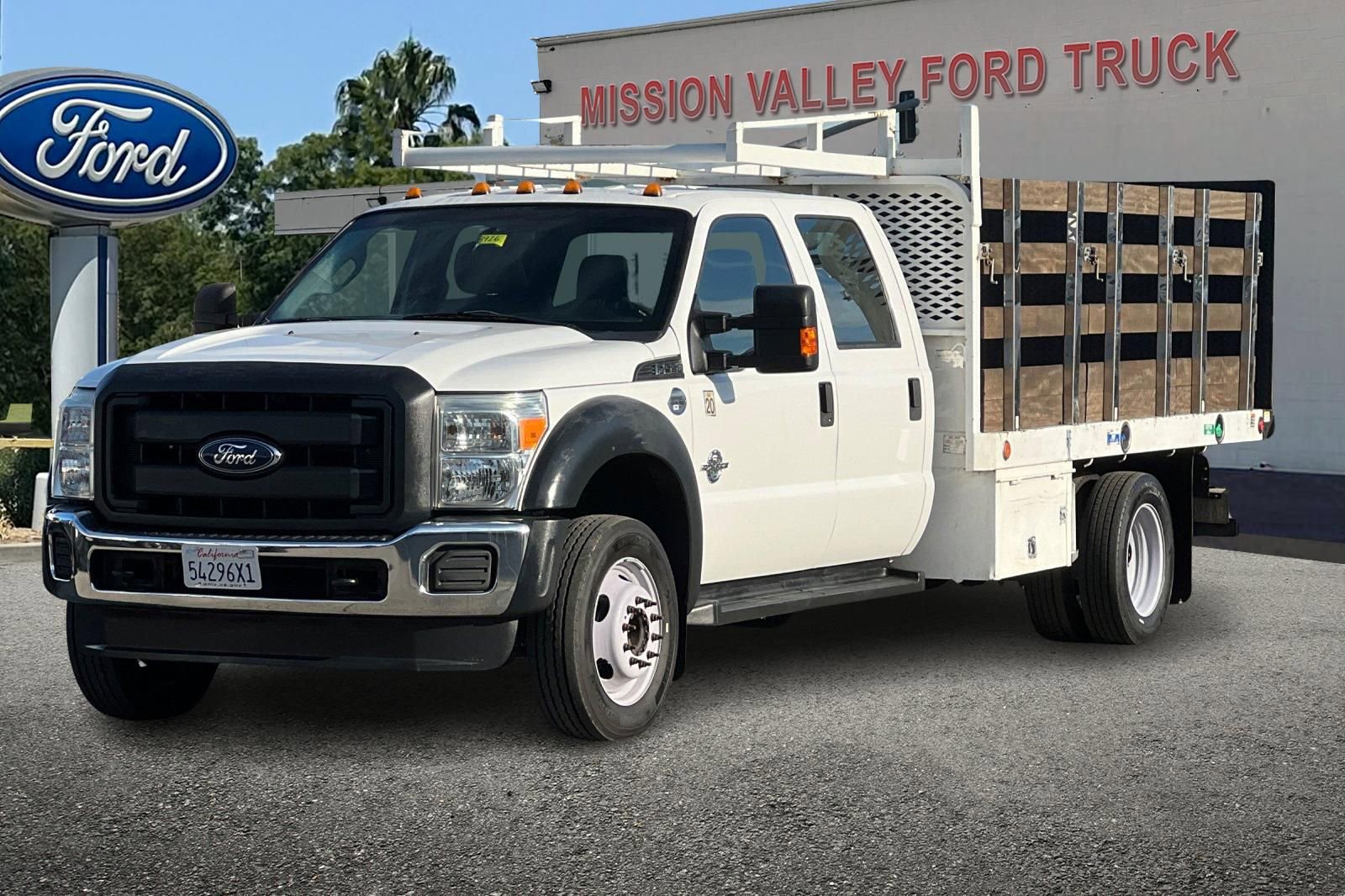 Used 2016 Ford F550 2WD Crew Cab Super Duty image 8