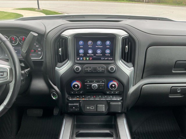 Used 2022 Chevrolet Silverado 1500 LTZ AWD/4WD image 25