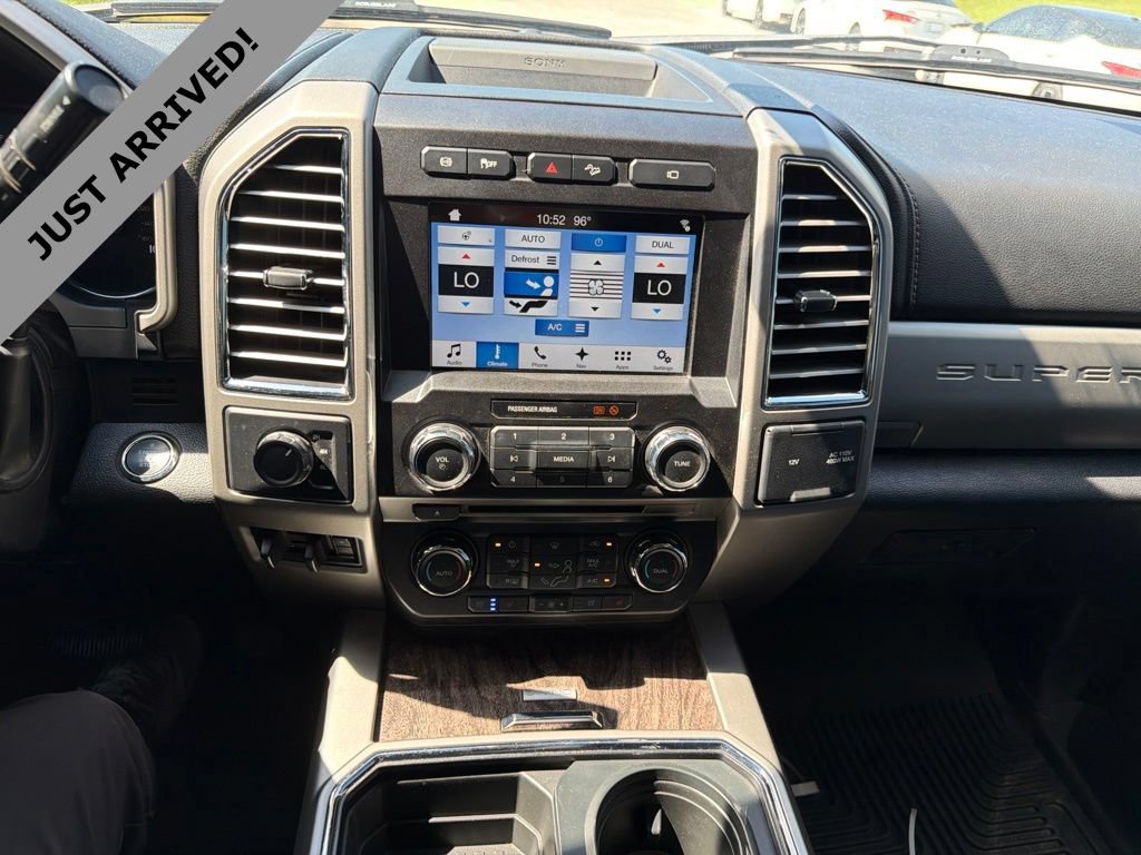 Used 2017 Ford F450 Lariat w/ Lariat Ultimate Package AWD/4WD image 14
