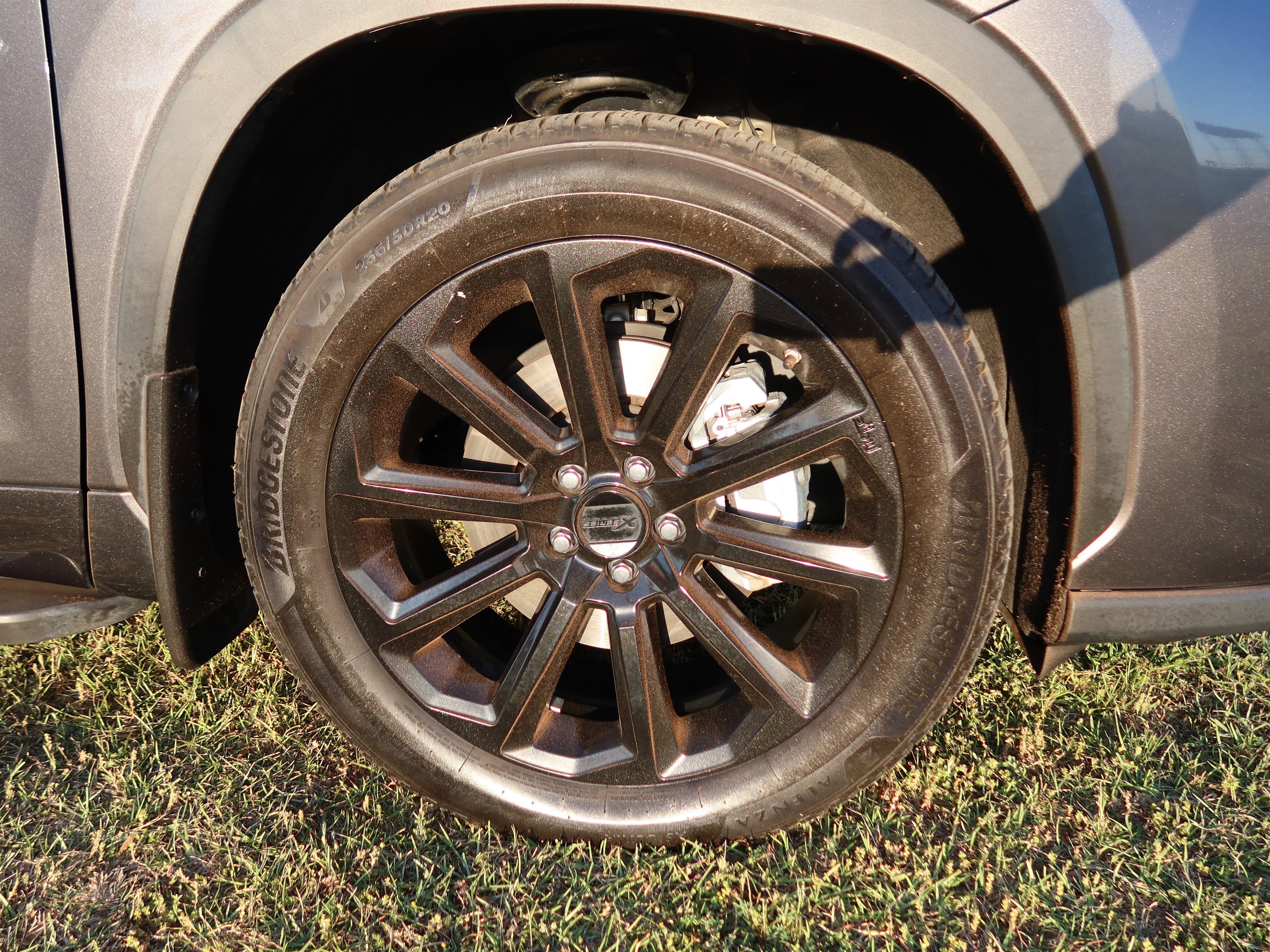 Used 2023 Toyota Highlander LE image 11