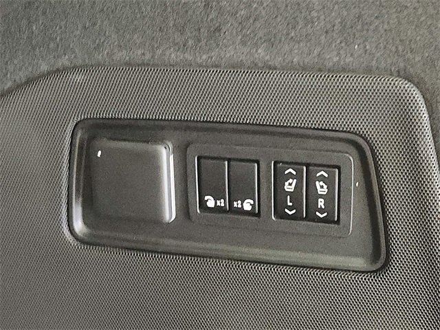 Used 2022 Cadillac Escalade Sport image 38