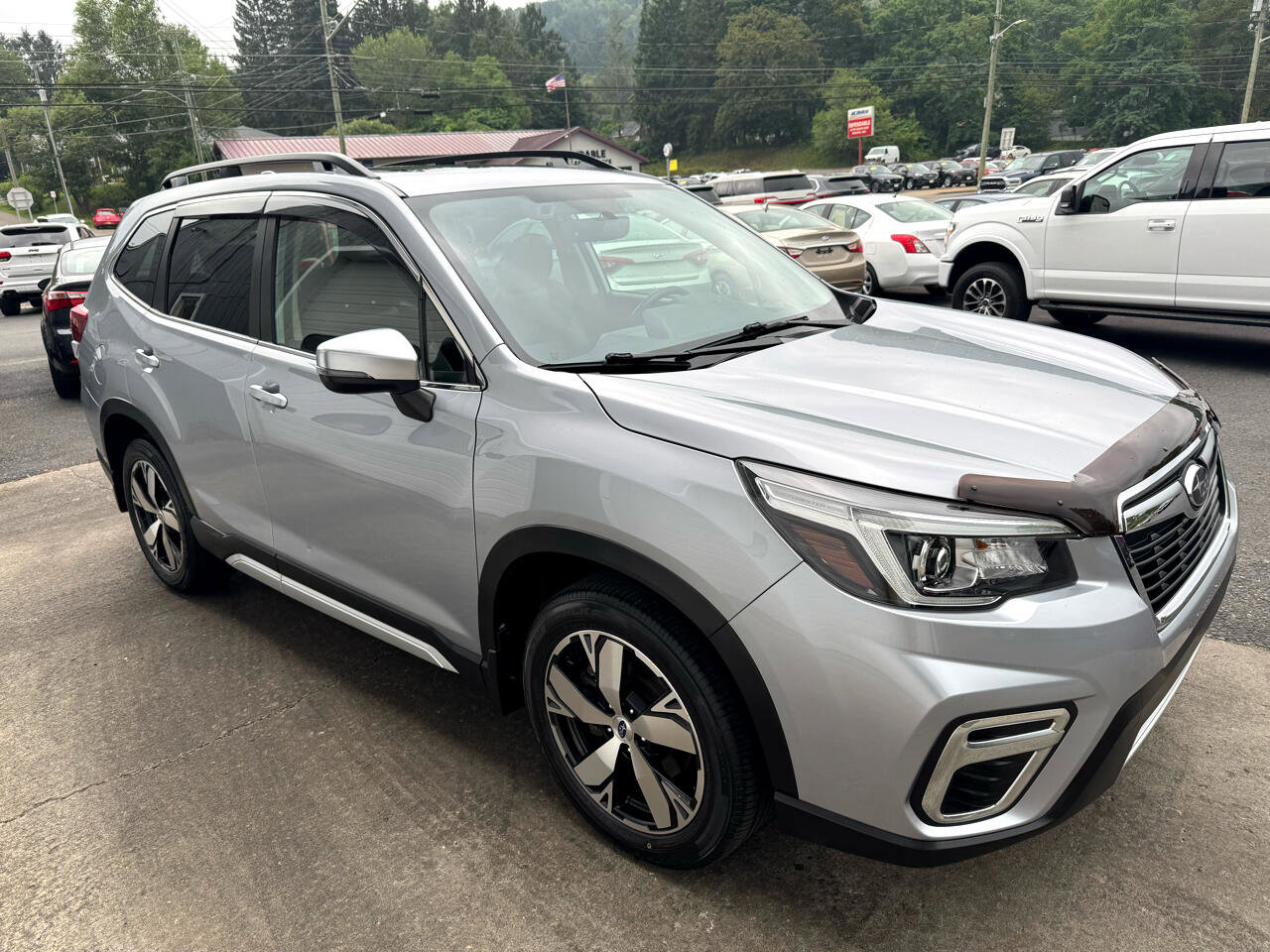 Used 2020 Subaru Forester Touring image 3